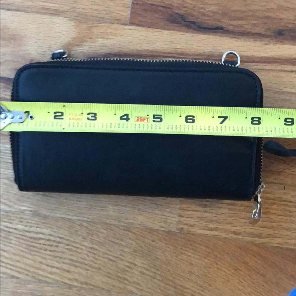 5 for $25 - Black clutch/wallet - Picture 4 of 6